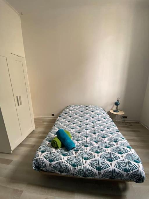 Emile Zola - Grand Appartement Proche Gare Et Polygone - Parking Gratuit- Beziers Exterior photo