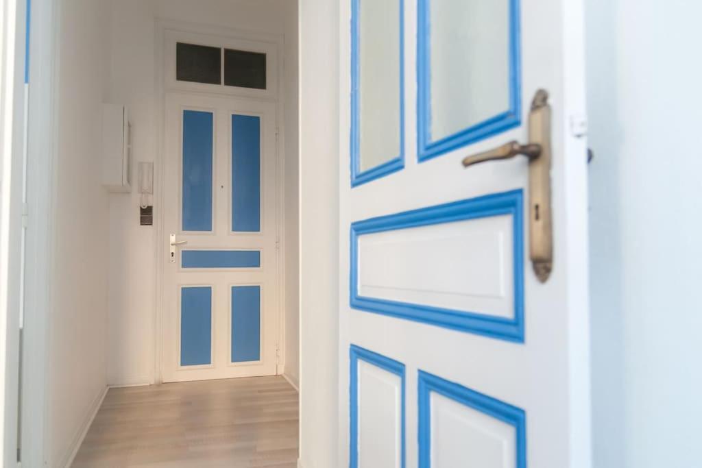 Emile Zola - Grand Appartement Proche Gare Et Polygone - Parking Gratuit- Beziers Exterior photo